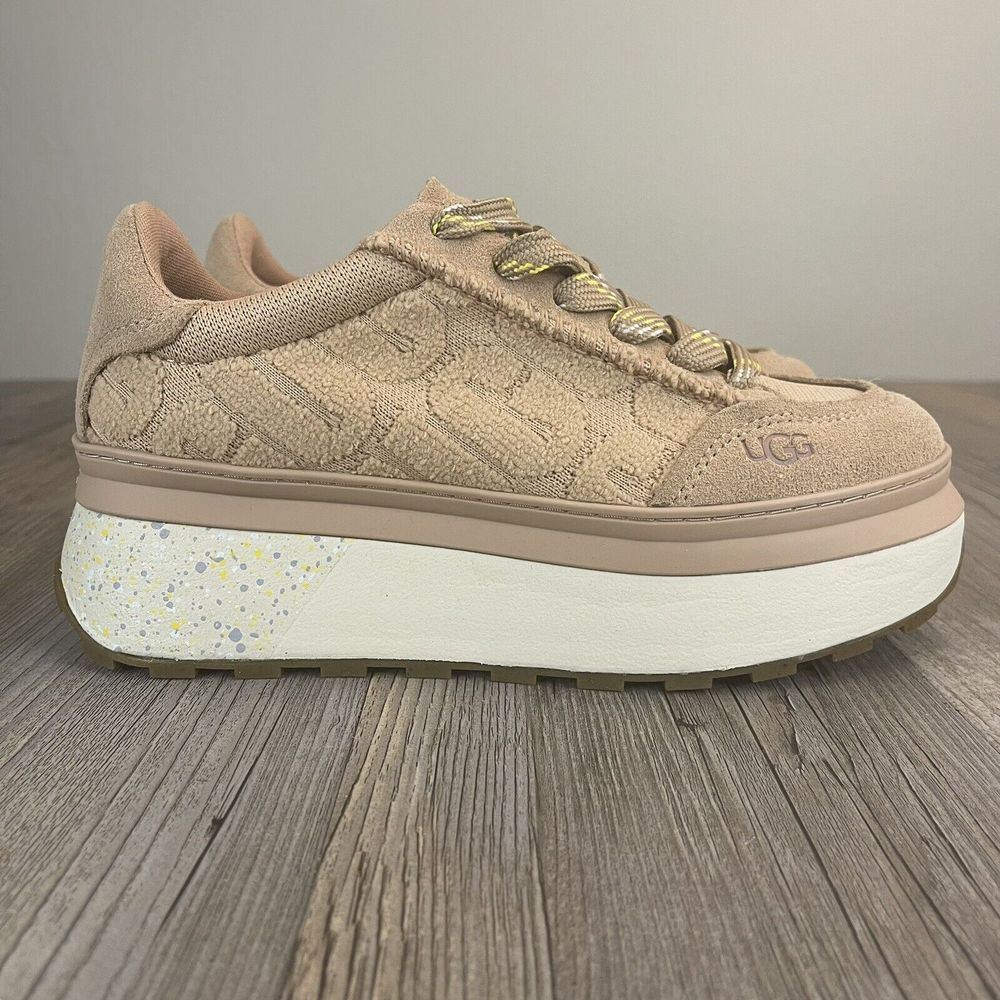 Ugg Marin Lace Logo 2’ Platform Sneakers Arroyo 1125025 size 7 / 38